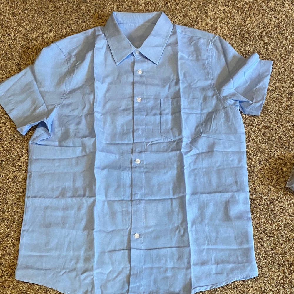Men's Light Blue Short Sleeve Shirt